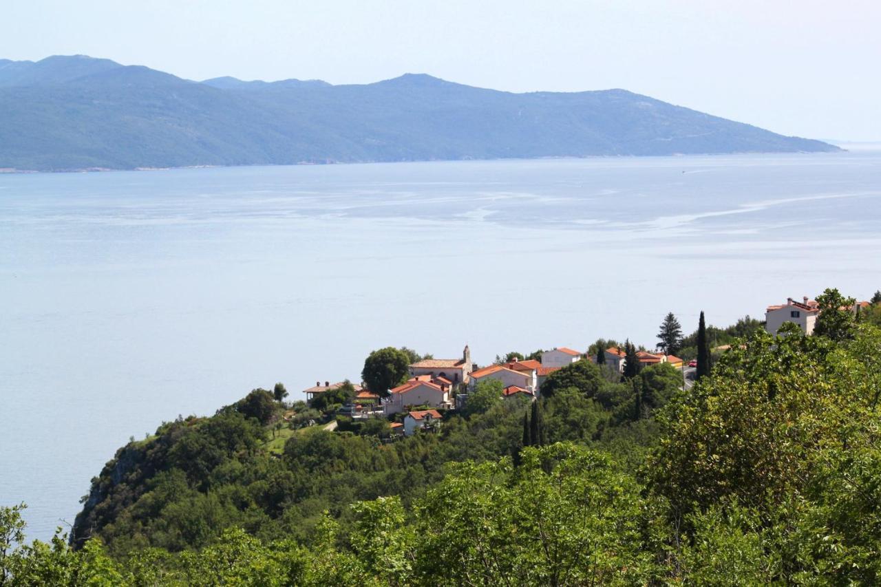 Apartments With A Parking Space Kraj, Opatija - 7794 Esterno foto